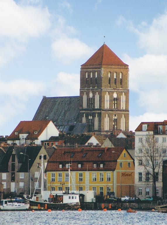 Hotel Altes Hafenhaus Rostock Phòng bức ảnh