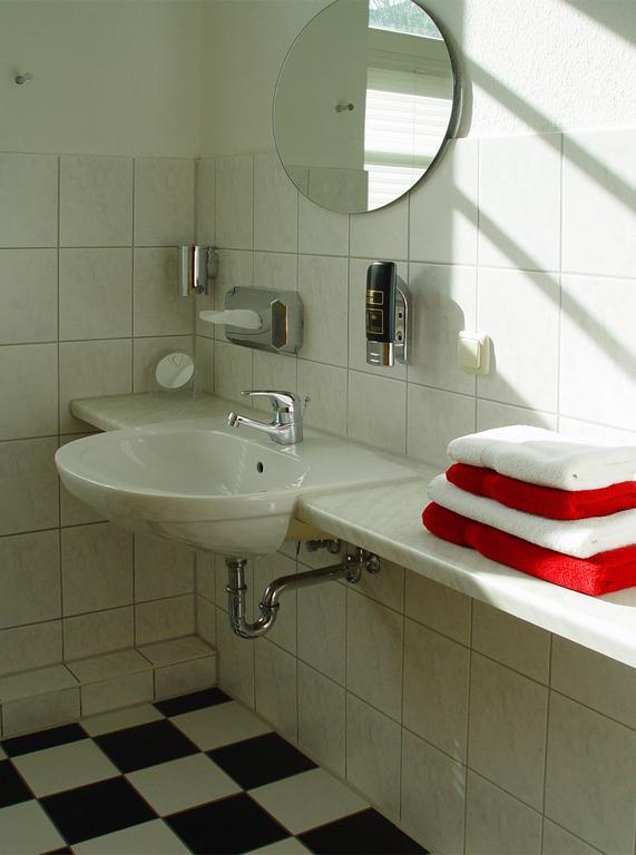Hotel Altes Hafenhaus Rostock Phòng bức ảnh