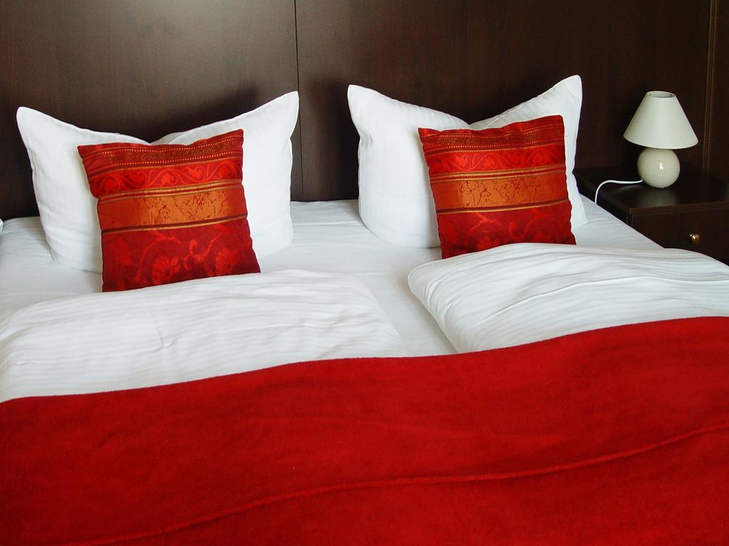 Hotel Altes Hafenhaus Rostock Phòng bức ảnh