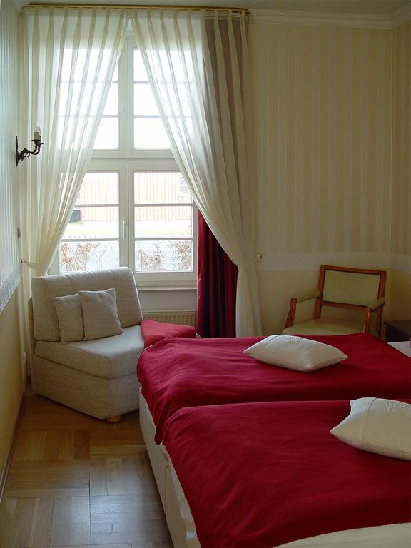Hotel Altes Hafenhaus Rostock Ngoại thất bức ảnh