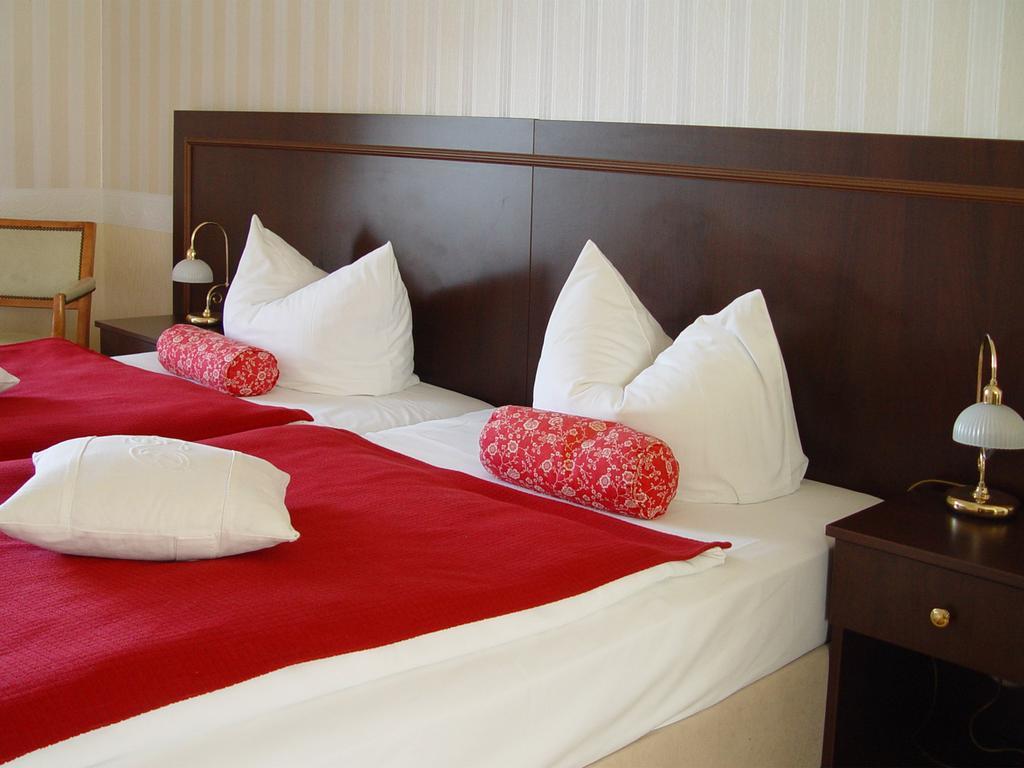 Hotel Altes Hafenhaus Rostock Phòng bức ảnh